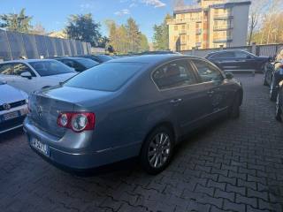 VOLKSWAGEN Passat usata, con Chiusura centralizzata