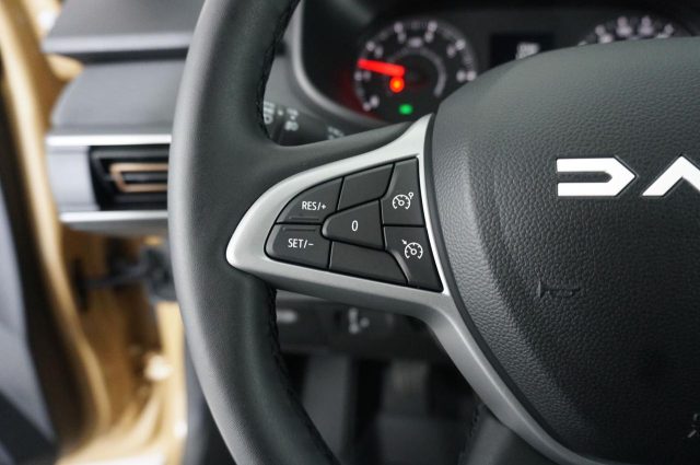 DACIA Sandero usata, con Touch screen