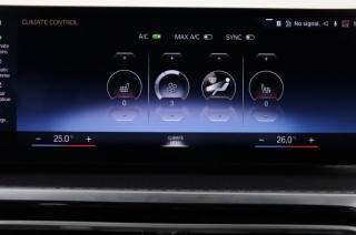 BMW 330 usata, con USB