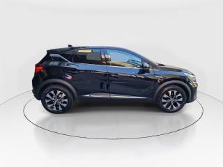 RENAULT Captur usata, con Sistema di navigazione