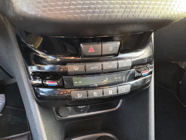 PEUGEOT 2008 usata, con Fendinebbia