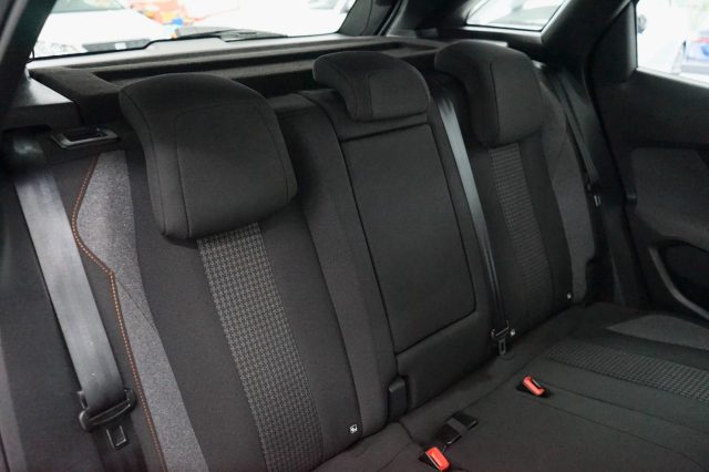 PEUGEOT 3008 usata, con Hill holder