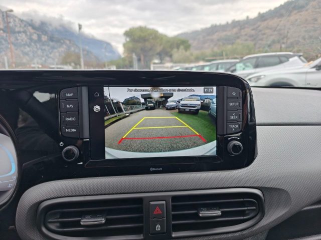 HYUNDAI i10 usata, con Volante multifunzione