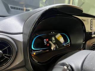 HYUNDAI i10 usata, con Luci diurne LED