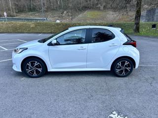 TOYOTA Yaris usata, con Alzacristalli elettrici