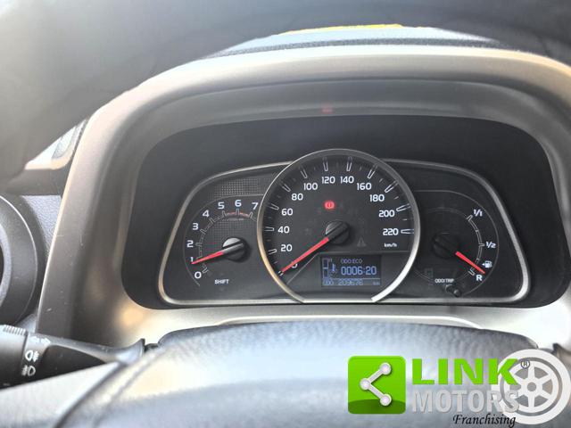 TOYOTA RAV 4 usata, con Autoradio digitale