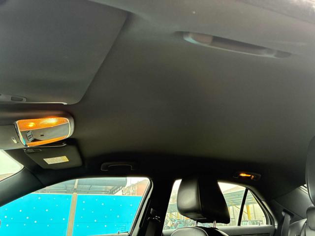 LANCIA Thema usata, con Park Distance Control