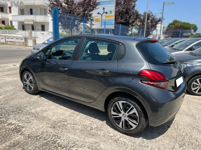 PEUGEOT 208 usata 5