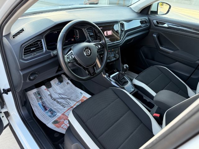 VOLKSWAGEN T-Roc usata, con Specchietti laterali elettrici