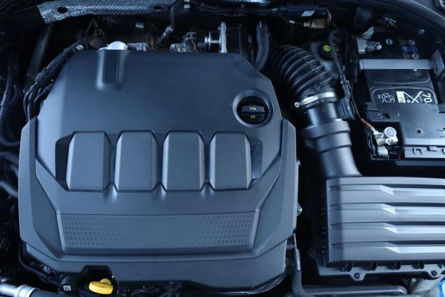 VOLKSWAGEN Golf usata, con Riconoscimento dei segnali stradali