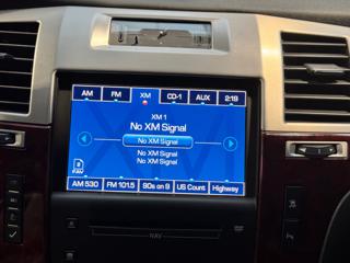 CADILLAC Escalade usata, con Park Distance Control