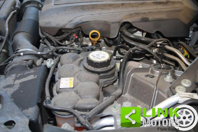 LAND ROVER Range Rover Velar usata, con Chiamata automatica per emergenze