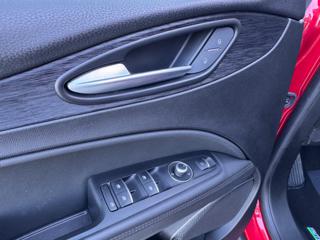 ALFA ROMEO Stelvio usata, con Sensori di parcheggio posteriori
