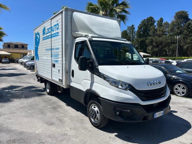 IVECO Daily usata, con Alzacristalli elettrici