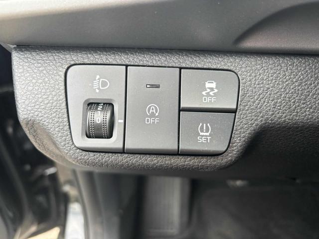 KIA Stonic usata, con Controllo automatico clima