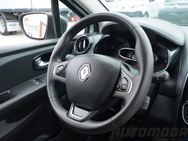 RENAULT Clio usata 12