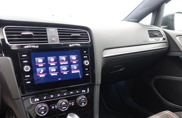VOLKSWAGEN Golf GTI usata, con ESP