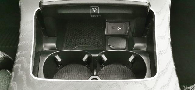 MERCEDES-BENZ E 300 usata, con Adaptive Cruise Control