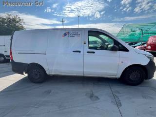 MERCEDES-BENZ Vito usata, con Specchietti laterali elettrici