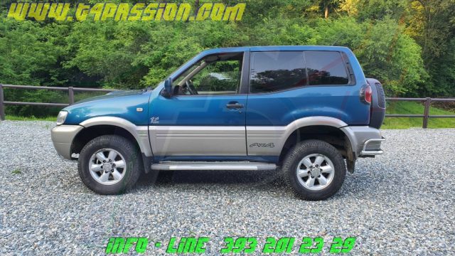 NISSAN Terrano II usata, con Gancio traino