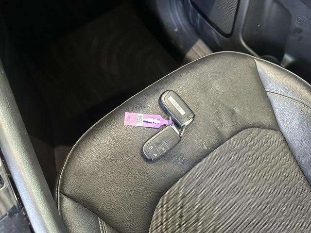 JEEP Compass usata, con Sedile posteriore sdoppiato