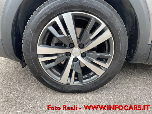 PEUGEOT 3008 usata, con Luci diurne LED
