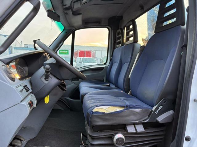 IVECO Daily usata, con Autoradio digitale