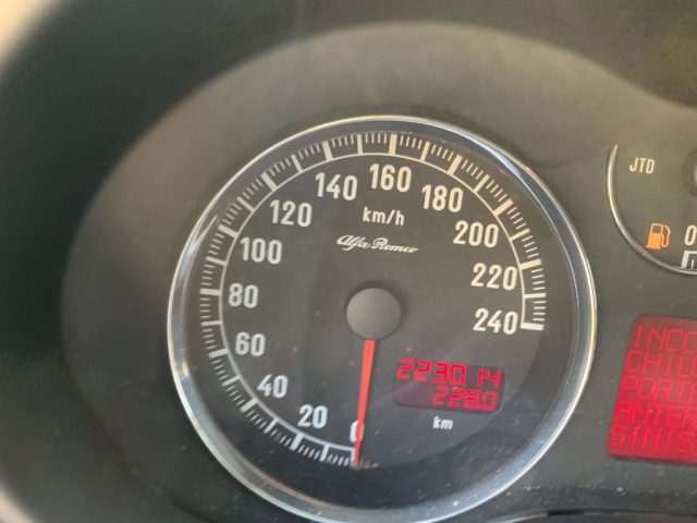 ALFA ROMEO 147 usata, con Servosterzo