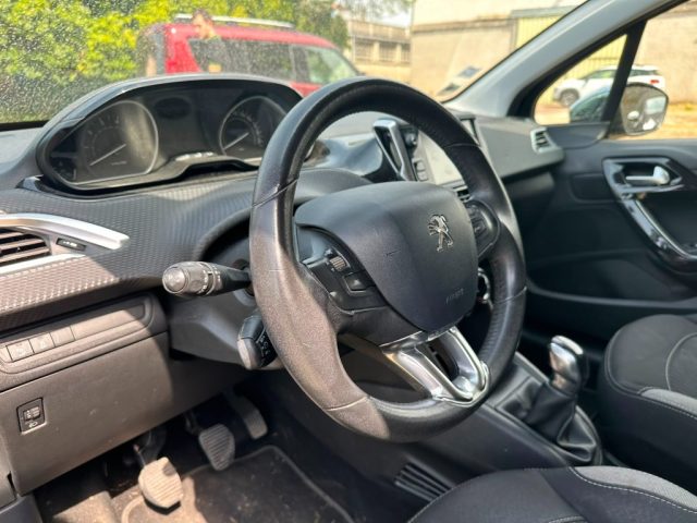 PEUGEOT 208 usata, con Airbag Passeggero