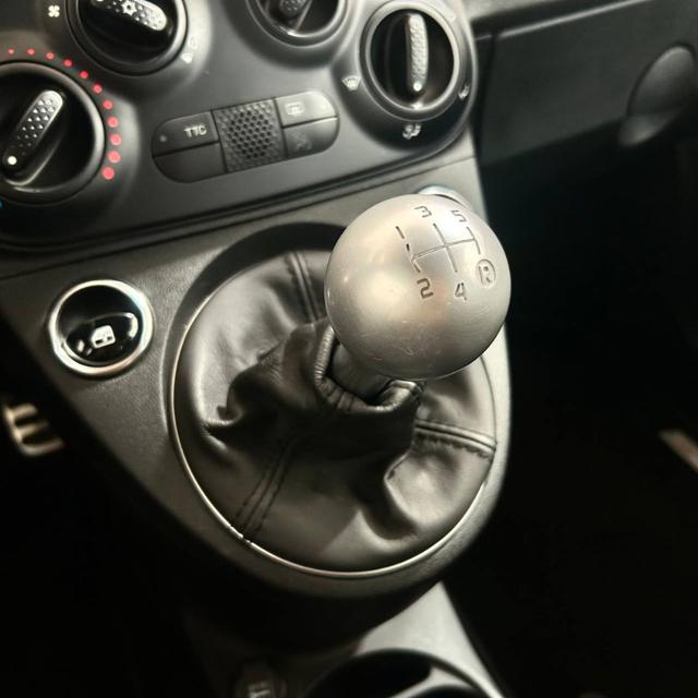 ABARTH 695 usata, con Autoradio digitale