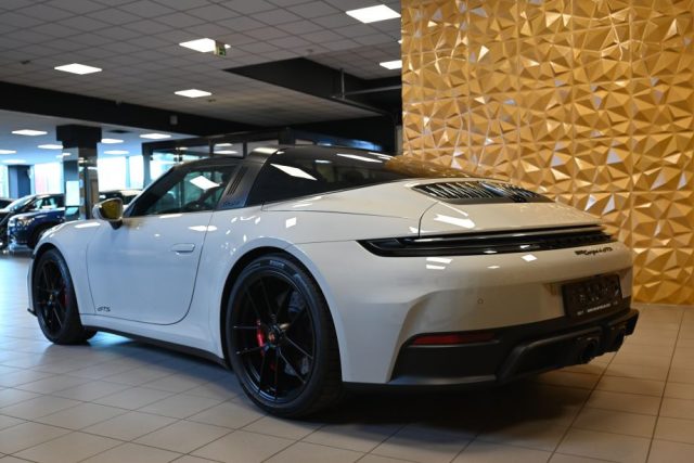 PORSCHE 992 usata 150