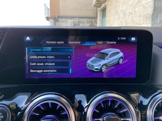 MERCEDES-BENZ GLA 200 usata, con Volante multifunzione