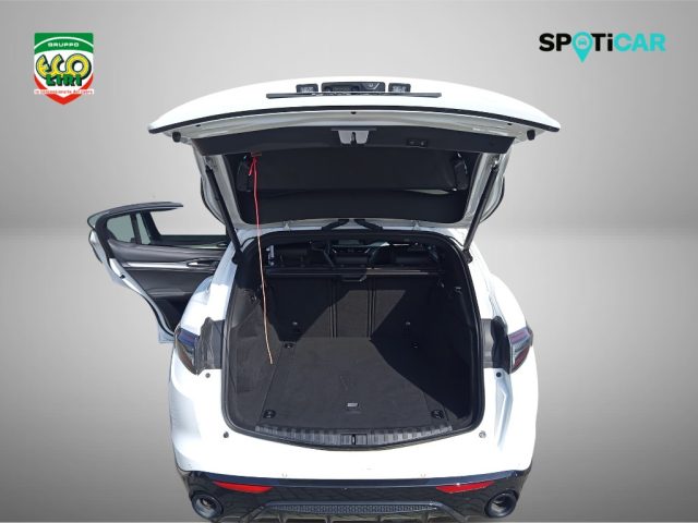 ALFA ROMEO Stelvio usata, con Autoradio digitale