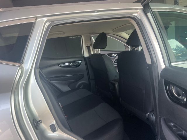 NISSAN Qashqai usata, con Climatizzatore