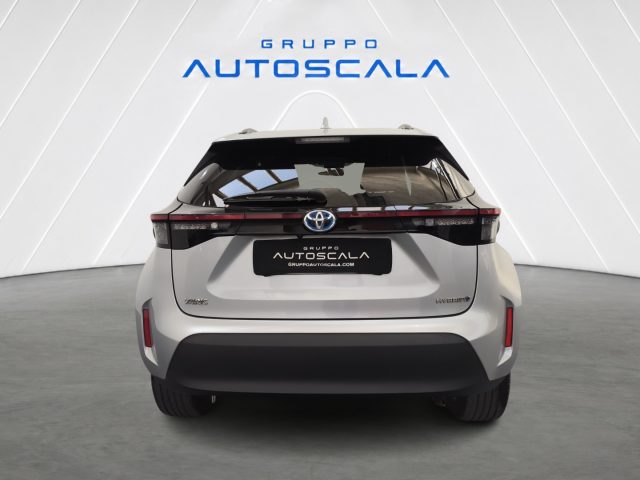 TOYOTA Yaris Cross usata, con Autoradio