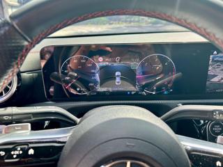 MERCEDES-BENZ CLA 220 usata, con Sistema di navigazione