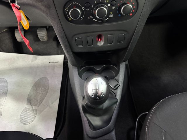 DACIA Logan usata, con Specchietti laterali elettrici