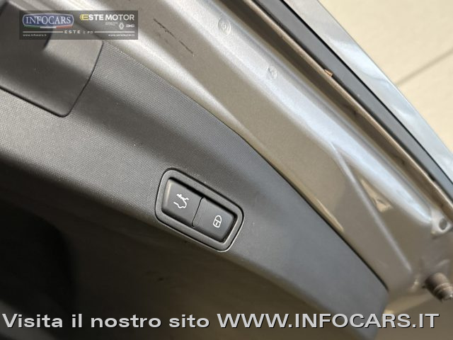 ALFA ROMEO Stelvio usata, con USB