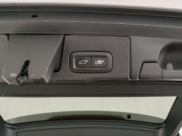 VOLVO XC60 usata, con Sistema di navigazione