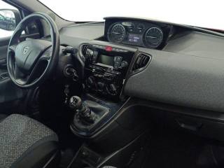 LANCIA Ypsilon usata, con Servosterzo