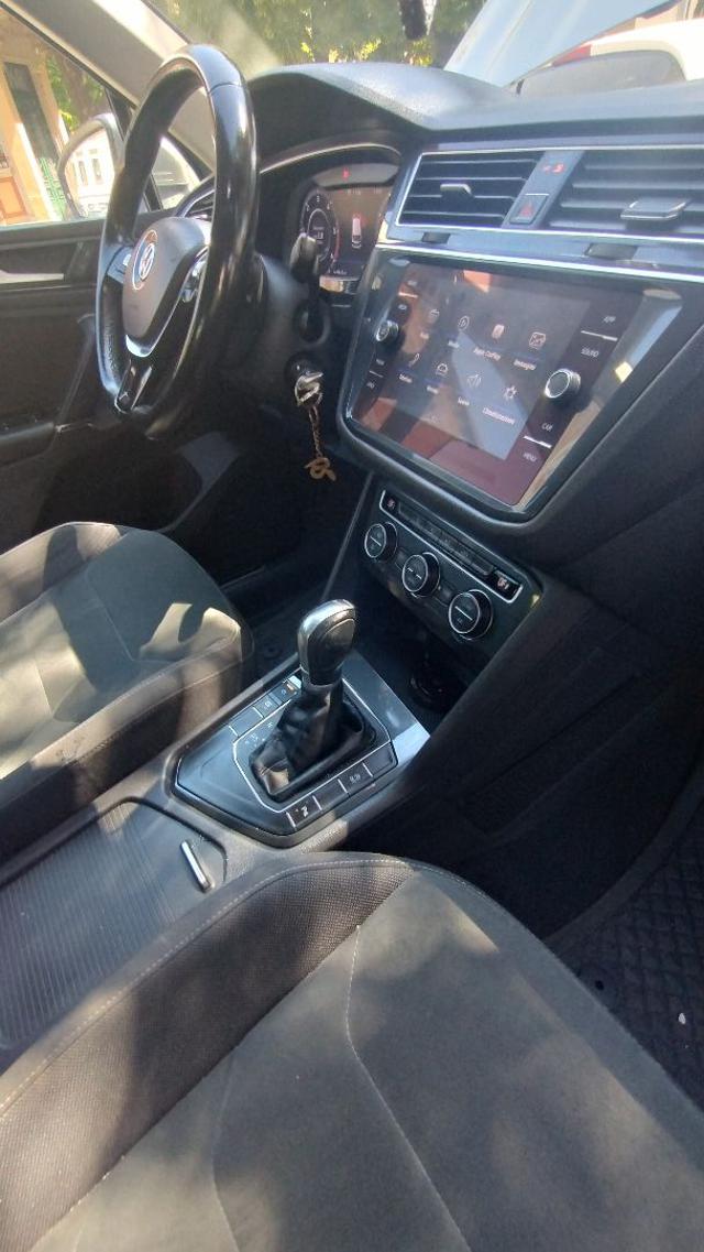 VOLKSWAGEN Tiguan usata, con Specchietti laterali elettrici