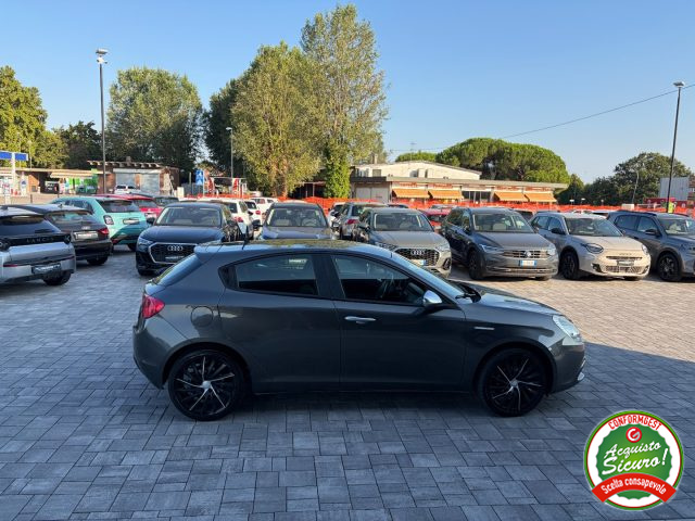 ALFA ROMEO Giulietta usata, con Cerchi in lega
