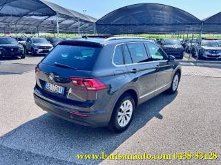 VOLKSWAGEN Tiguan usata, con Airbag laterali