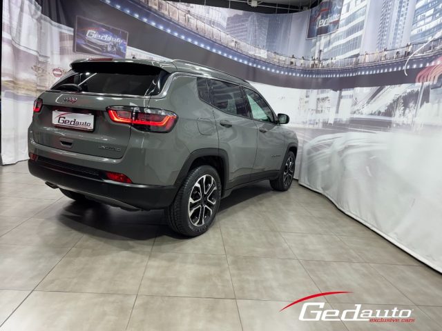 JEEP Compass usata, con Autoradio