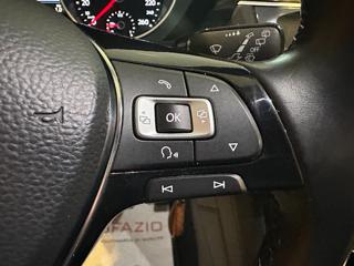 VOLKSWAGEN Tiguan usata, con Autoradio digitale