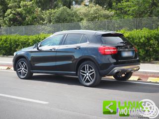 MERCEDES-BENZ GLA 200 usata 17
