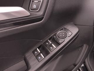 FORD Kuga usata, con USB