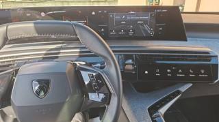 PEUGEOT 3008 usata, con Autoradio