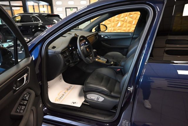 PORSCHE Macan usata 23
