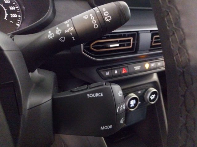 DACIA Jogger usata, con USB